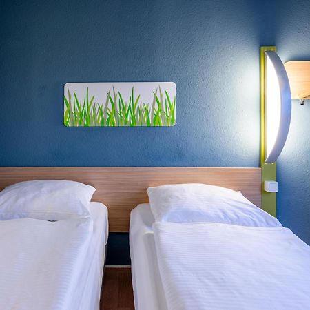 B&B Hotel Mannheim-Friedrichsfeld Extérieur photo