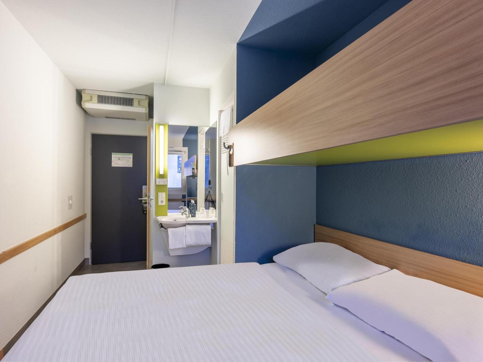 B&B Hotel Mannheim-Friedrichsfeld Extérieur photo